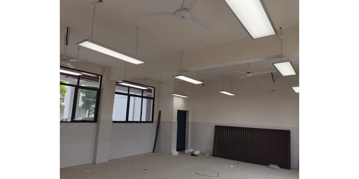 <i style='color:red'>案例</i>｜又上電視~華輝教育照明為宜豐中學打造智能護眼教室照明光環境